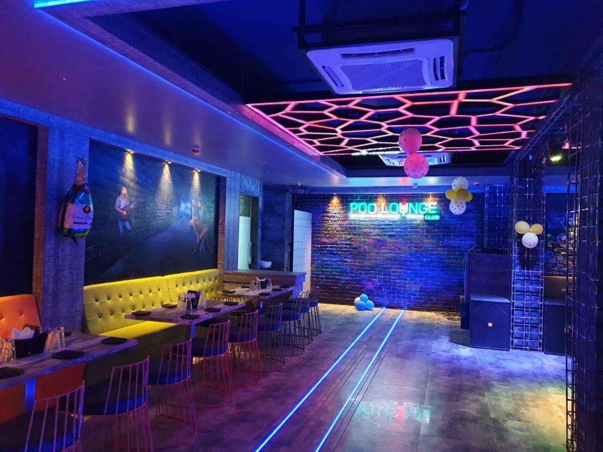 Hotel Virat Ambe Sports Club Ulhāsnagar Zewnętrze zdjęcie