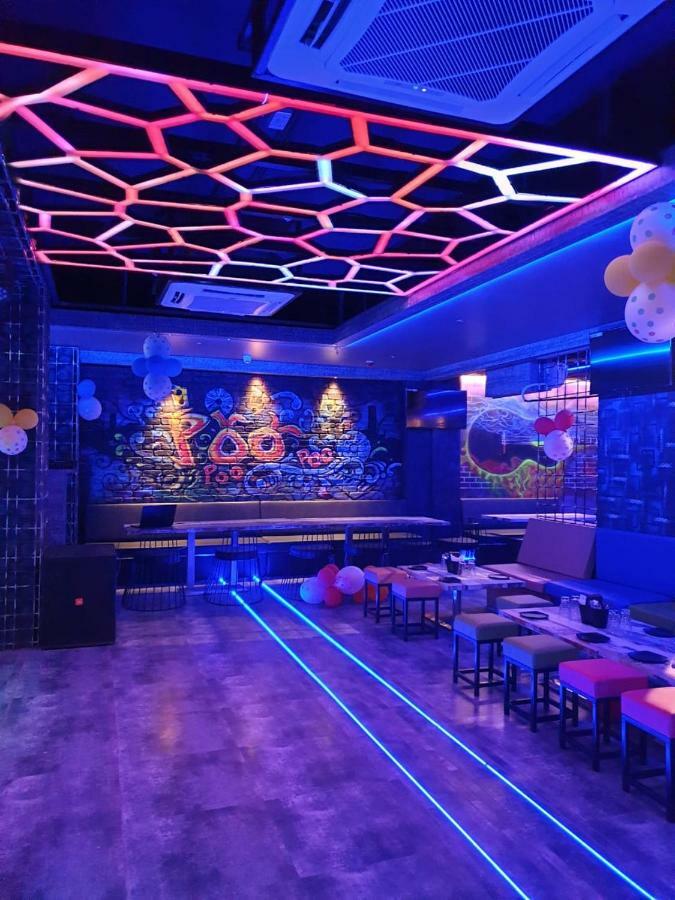 Hotel Virat Ambe Sports Club Ulhāsnagar Zewnętrze zdjęcie