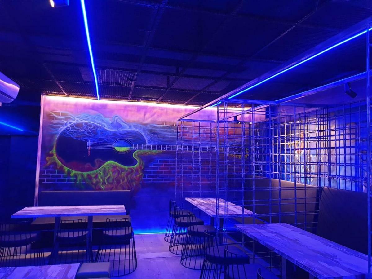 Hotel Virat Ambe Sports Club Ulhāsnagar Zewnętrze zdjęcie